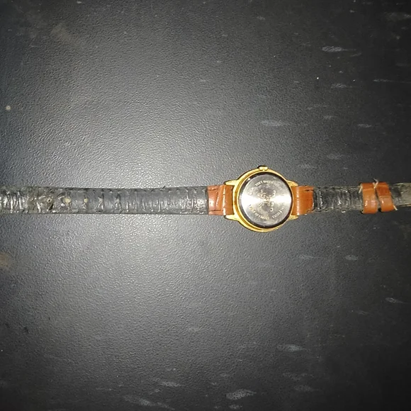 Vintage Milano Moon Phase Ladies Quartz Watch - Picture 4 of 7